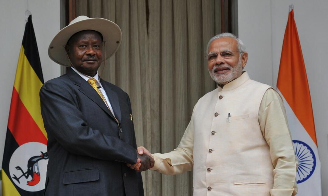 Pulezidenti Museveni ne Ssaabaminista Modi
