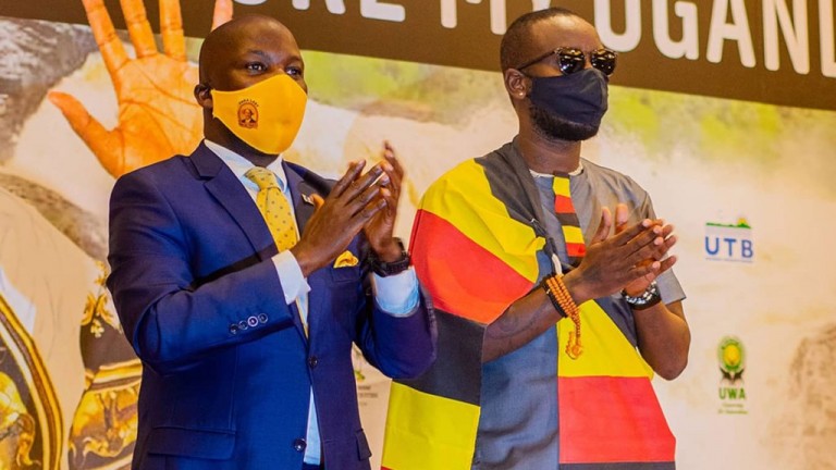 Kenzo ne Minisita Kiwanda omubeezi ow'ebyobulambuzi