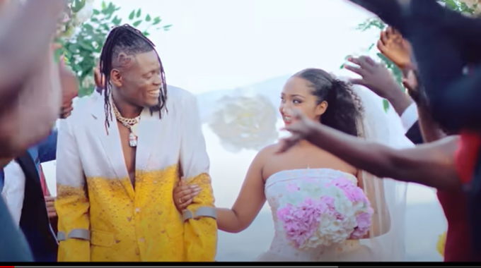 Pallaso True Love Lyrics